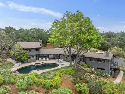 120 Deer Meadow Ln, Portola Valley, CA 94028