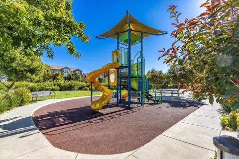 View/Area - 180 Currlin Cir, Milpitas, CA 95035 photo 1 of 1