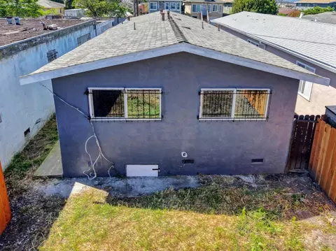 Exterior - 652 2nd St, Richmond, CA 94801 photo 5 of 5