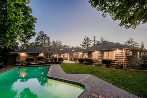 965 Parrott Dr, Hillsborough, CA 94010