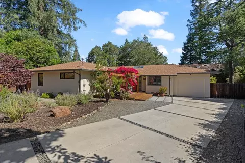 25 Sharon Ct, Menlo Park, CA 94025