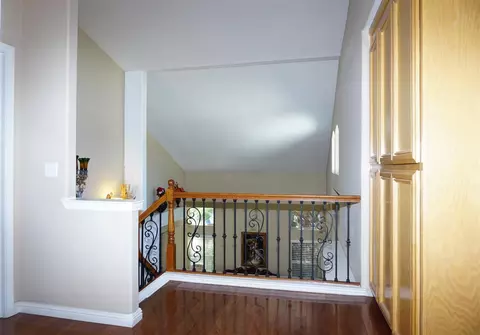 Entry Way - 9402 Rodeo Dr, Gilroy, CA 95020 photo 1 of 3