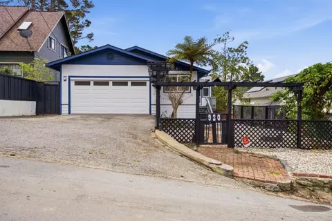 920 Franklin St, Montara, CA 94037