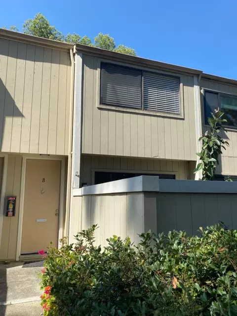 3017 Kaiser Dr B, Santa Clara, CA 95051