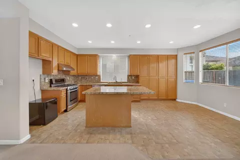 Kitchen - Riesling Way, Salinas, CA 93906 photo 5 of 5
