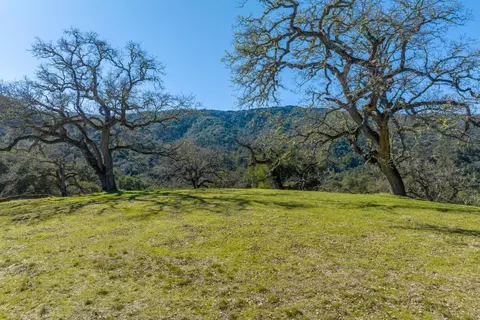 25 Arroyo Sequoia, Carmel, CA 93923