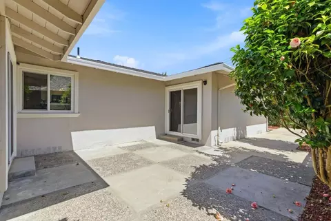 Exterior - 31 La Mirada Ct, Salinas, CA 93901 photo 10 of 10