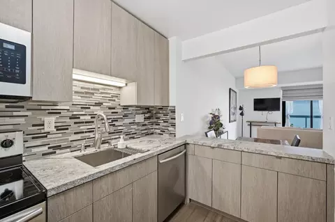 1 Daniel Burnham Ct 307, San Francisco, CA 94109