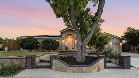 19070 Dagmar Dr, Saratoga, CA 95070