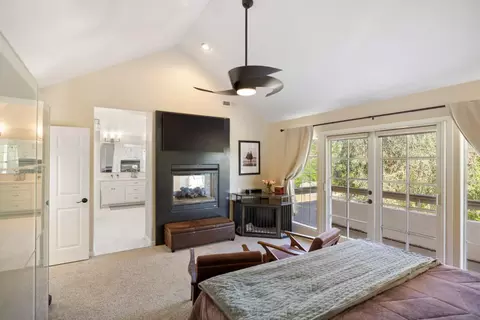 Bedroom - 14390 Mountain Quail Rd, Salinas, CA 93908 photo 4 of 10