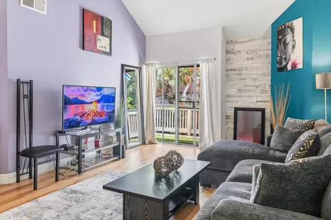 2261 Summerton Dr, San Jose, CA 95122