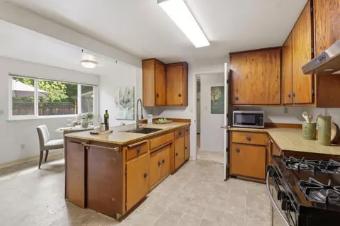 Kitchen - 159 Laurel Dr, Felton, CA 95018 photo 7 of 7