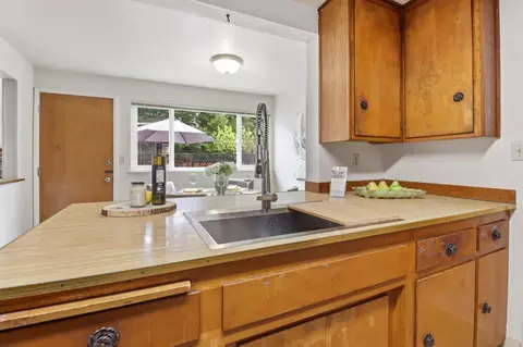 Kitchen - 159 Laurel Dr, Felton, CA 95018 photo 6 of 7