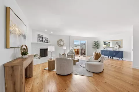 24 Westmont Dr, Daly City, CA 94015