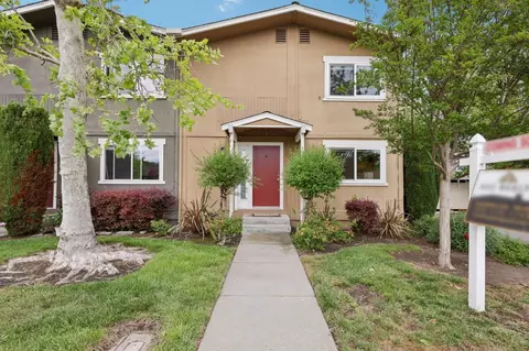 532 Tyrella Ave 12, Mountain View, CA 94043