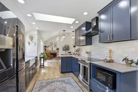 Kitchen - 292 Falcato Dr, Milpitas, CA 95035 photo 3 of 4