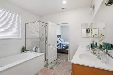 Entry Way - 1217 Palermo Ct, Salinas, CA 93905 photo 4 of 4