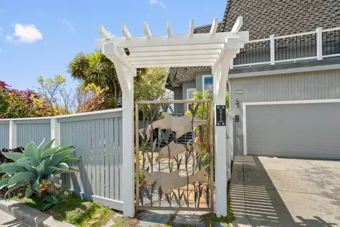 Exterior - 523 Middlefield Dr, Aptos, CA 95003 photo 6 of 15