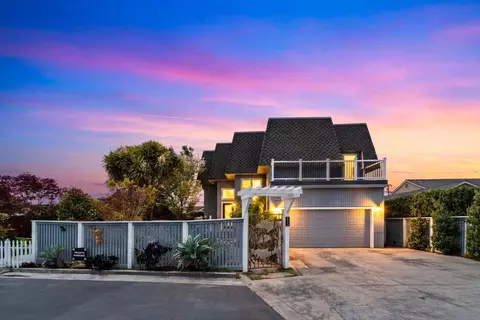 Exterior - 523 Middlefield Dr, Aptos, CA 95003 photo 3 of 15