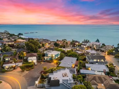 View/Area - 523 Middlefield Dr, Aptos, CA 95003 photo 2 of 6