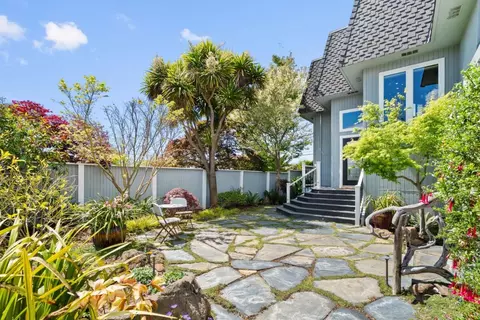 Exterior - 523 Middlefield Dr, Aptos, CA 95003 photo 9 of 15