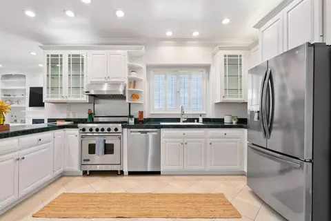 Kitchen - 85 Clarendon Rd, Pacifica, CA 94044 photo 1 of 4