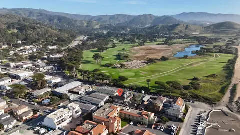 View/Area - 85 Clarendon Rd, Pacifica, CA 94044 photo 9 of 17