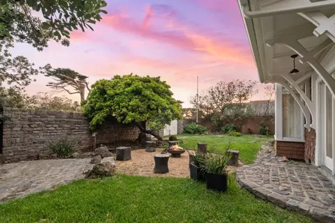 Exterior - 85 Clarendon Rd, Pacifica, CA 94044 photo 5 of 15