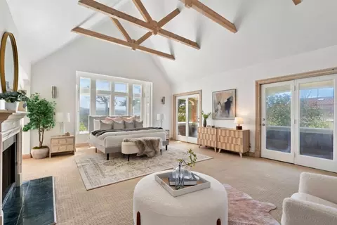 Bedroom - 85 Clarendon Rd, Pacifica, CA 94044 photo 6 of 10