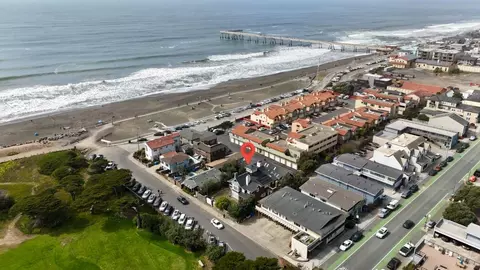 View/Area - 85 Clarendon Rd, Pacifica, CA 94044 photo 13 of 17
