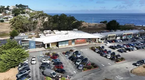 Exterior - 85 Clarendon Rd, Pacifica, CA 94044 photo 14 of 15