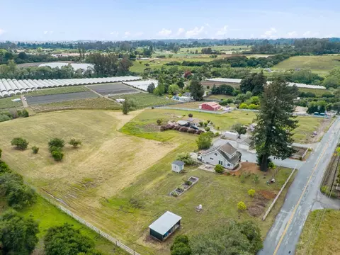 View/Area - 295 Wheelock Rd, Watsonville, CA 95076 photo 6 of 7