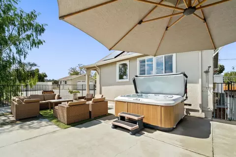 Exterior - 295 Wheelock Rd, Watsonville, CA 95076 photo 3 of 6