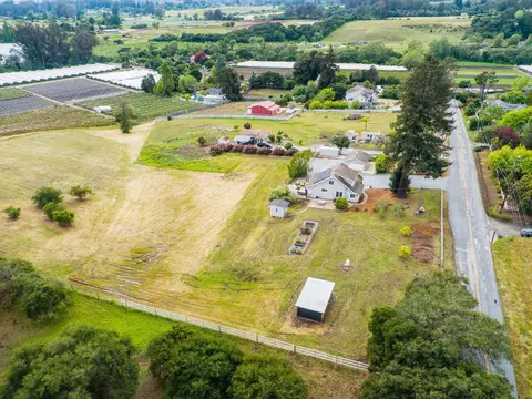 View/Area - 295 Wheelock Rd, Watsonville, CA 95076 photo 5 of 7