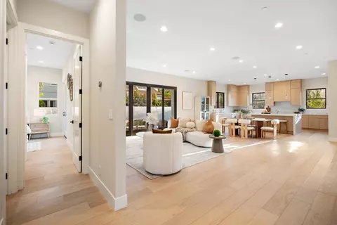 Entry Way - 10476 S Stelling Rd, Cupertino, CA 95014 photo 4 of 8