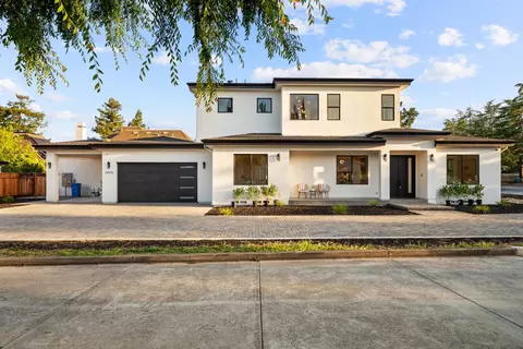 Exterior - 10476 S Stelling Rd, Cupertino, CA 95014 photo 5 of 8