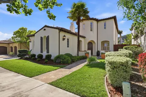 1965 Saint Andrews Cir, Gilroy, CA 95020