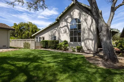 Exterior - 25399 Markham Ln, Salinas, CA 93908 photo 4 of 9