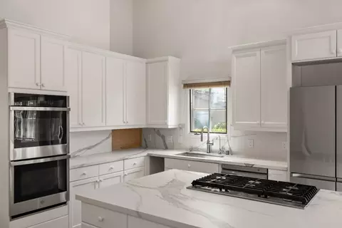 Kitchen - 25399 Markham Ln, Salinas, CA 93908 photo 2 of 3