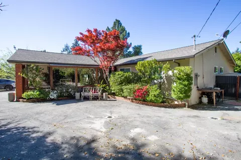 23059 Evergreen Ln, Los Gatos, CA 95033