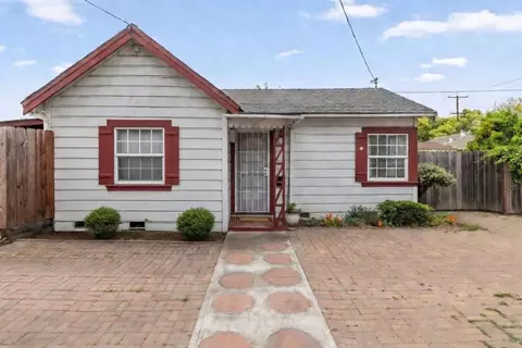 3420 Orinda St, Palo Alto, CA 94306