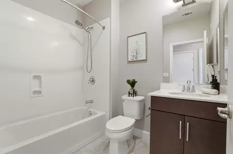 Bath - 446 Ellicott Loop, San Jose, CA 95123 photo 3 of 3