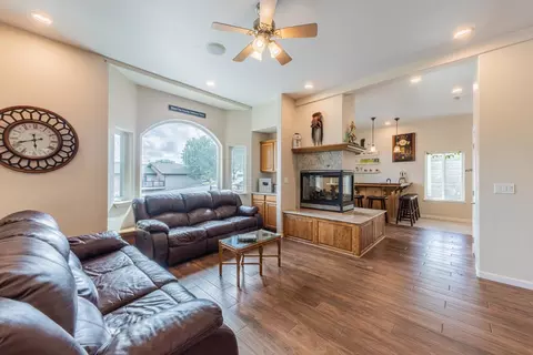 Other - 2188 Ridge Rider Rd, Bradley, CA 93426 photo 3 of 6