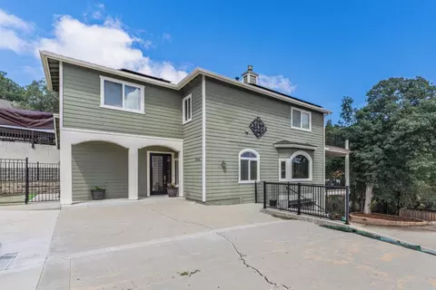 Exterior - 2188 Ridge Rider Rd, Bradley, CA 93426 photo 2 of 10