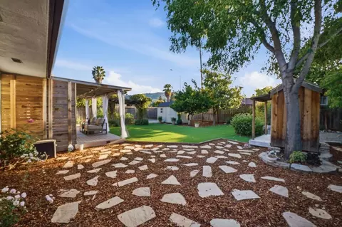 Exterior - 7561 Miller Ave, Gilroy, CA 95020 photo 7 of 14