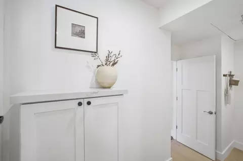 Entry Way - 7561 Miller Ave, Gilroy, CA 95020 photo 2 of 2
