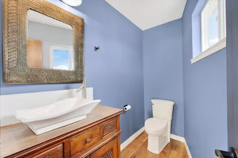 Bath - 601 Cedar Dr, Watsonville, CA 95076 photo 2 of 3