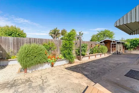 Exterior - 601 Cedar Dr, Watsonville, CA 95076 photo 3 of 5