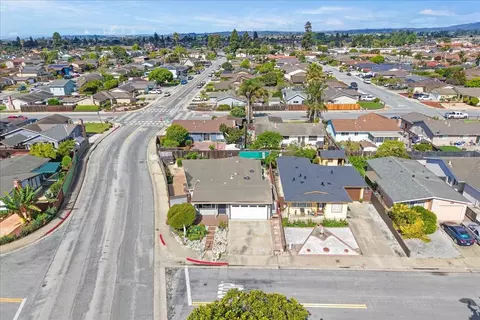 View/Area - 601 Cedar Dr, Watsonville, CA 95076 photo 1 of 5