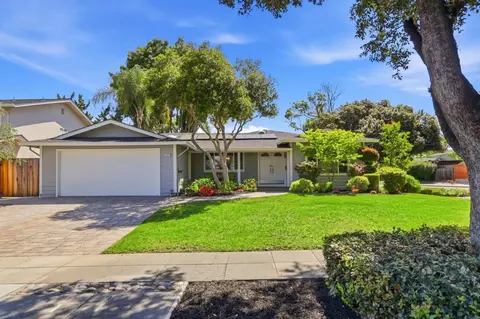 6670 Mount Holly Dr, San Jose, CA 95120